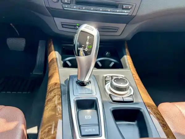 BMW X5 2011