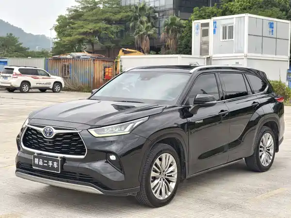 Toyota Highlander 2022