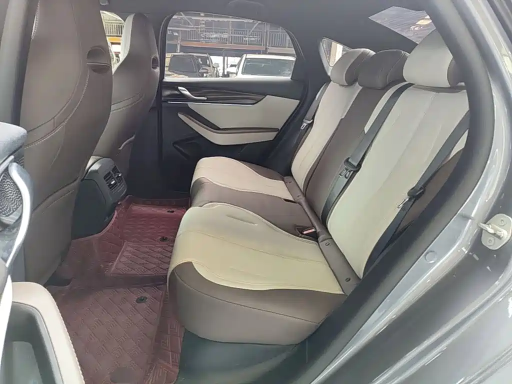 BYD Qin PLUS 2024 — фото 17