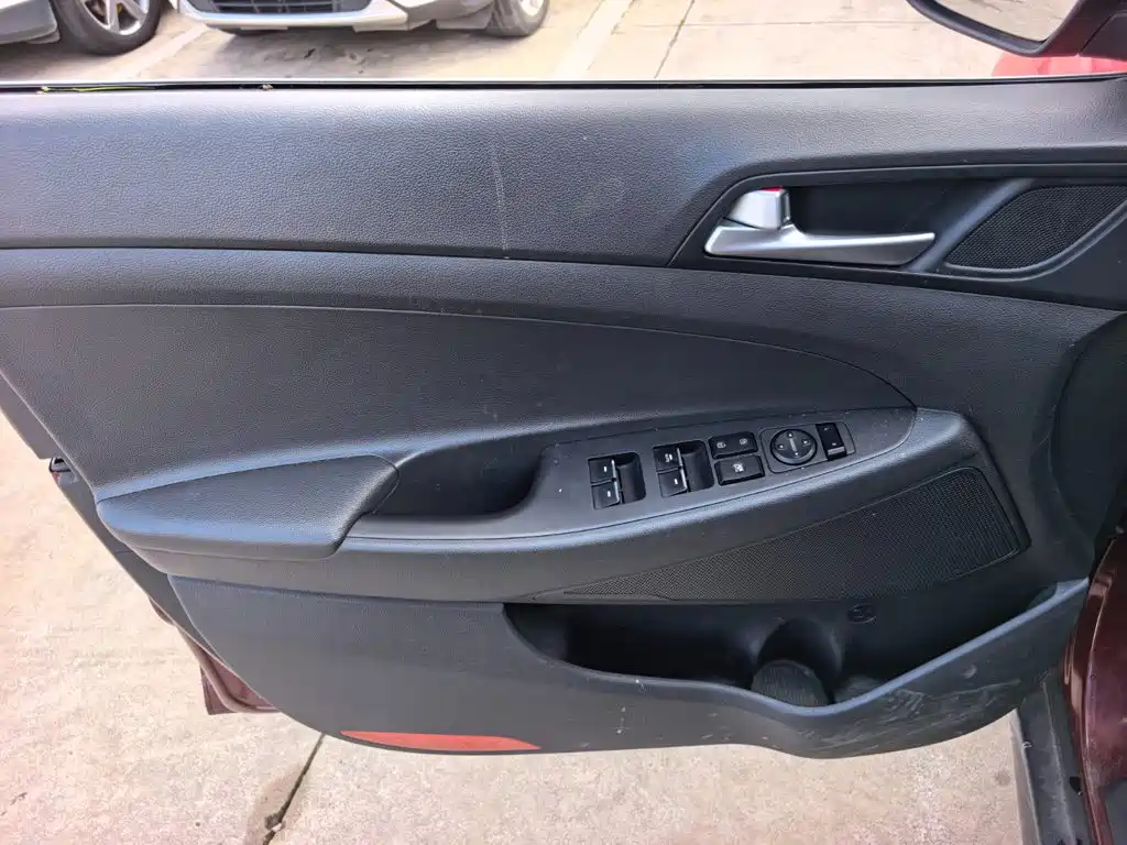 Hyundai Tucson 2016 — фото 9