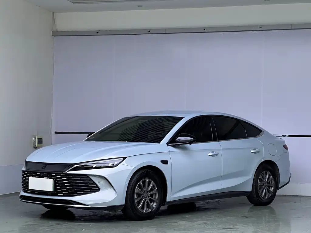 BYD Qin L 2025 — фото 1