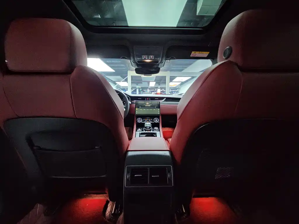 Jaguar XFL 2023 — фото 10