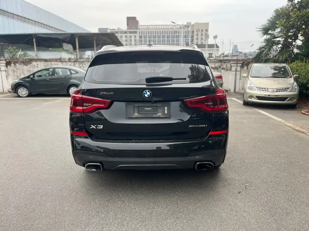 BMW X3 2018 — фото 7