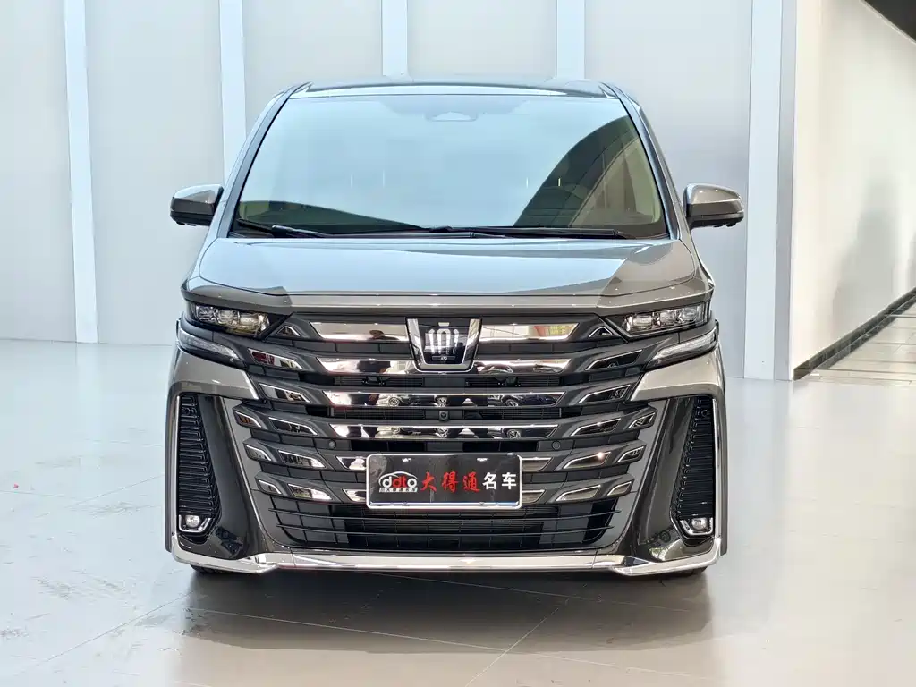 Toyota Vellfire 2023 — фото 2