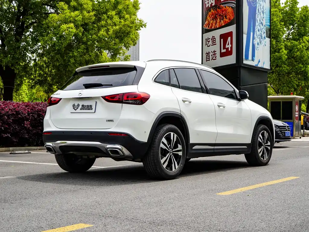 Mercedes-Benz GLA 2022 — фото 6