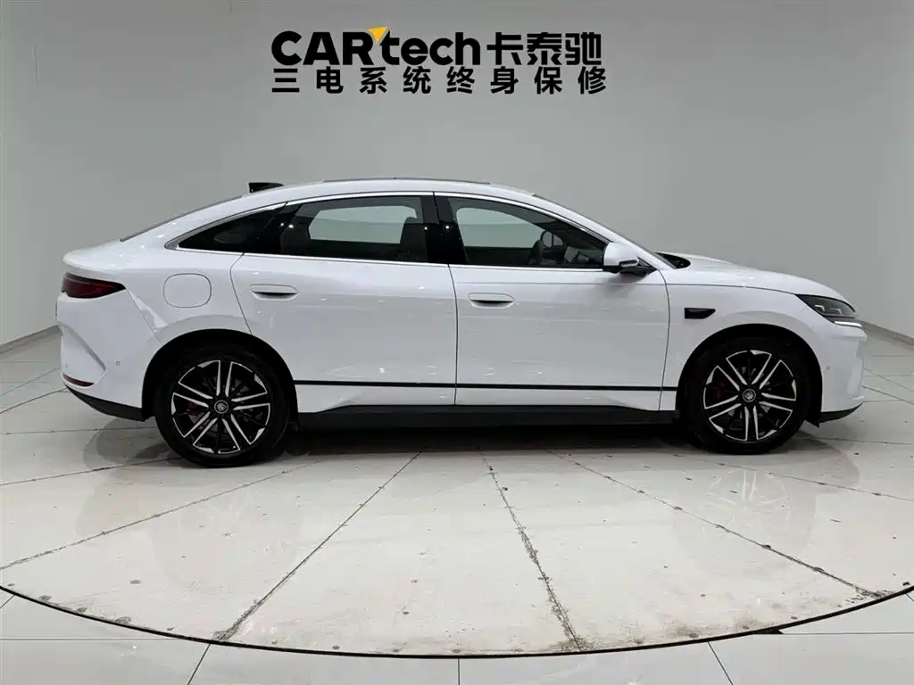 BYD Qin L 2025 — фото 12