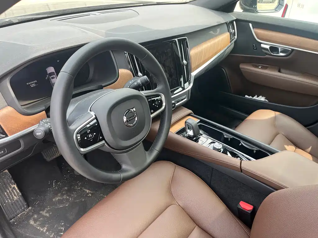 Volvo S90 2025 — фото 10