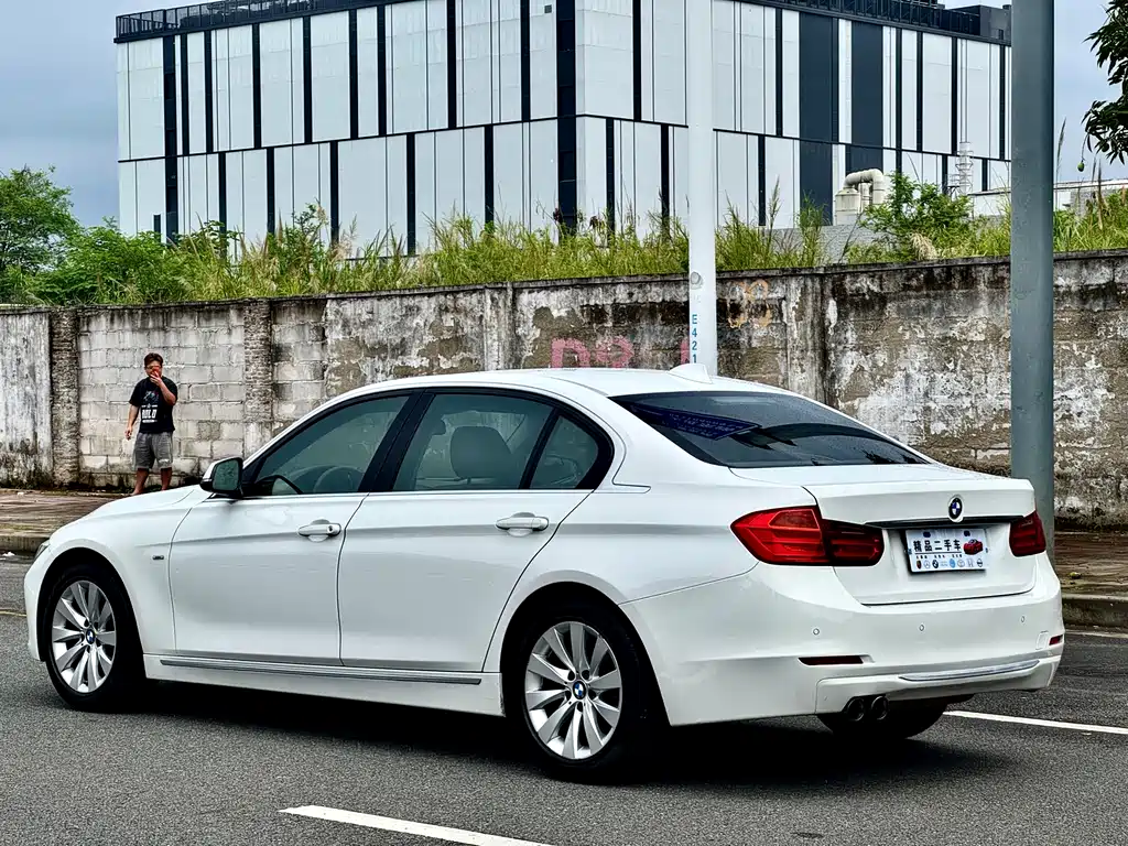 BMW 3 Series 2013 — фото 7