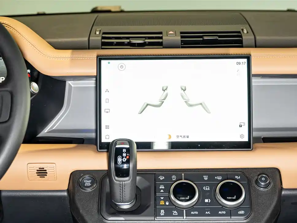 Land Rover Defender 2025 — фото 14