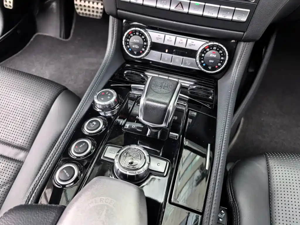 Mercedes-Benz CLS AMG 2018 — фото 16