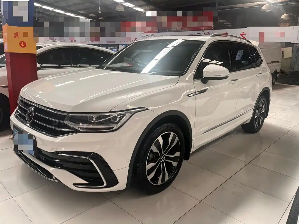 Volkswagen Tiguan L 2022