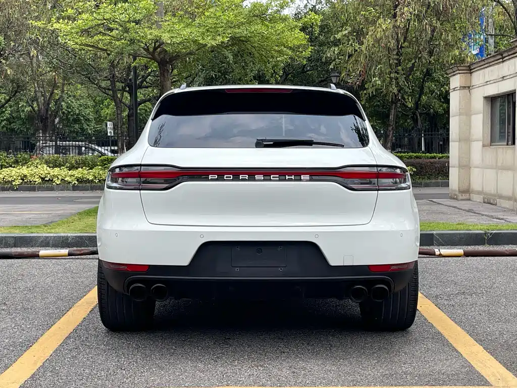 Porsche Macan 2019 — фото 5