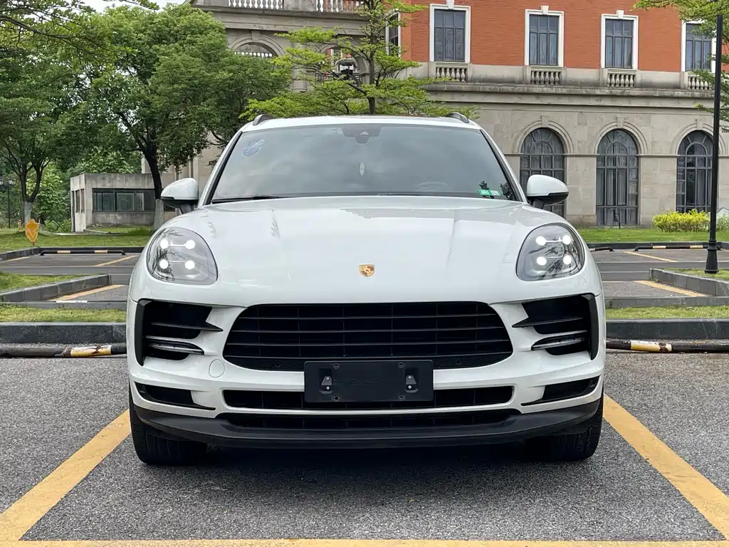 Porsche Macan 2019 — фото 2