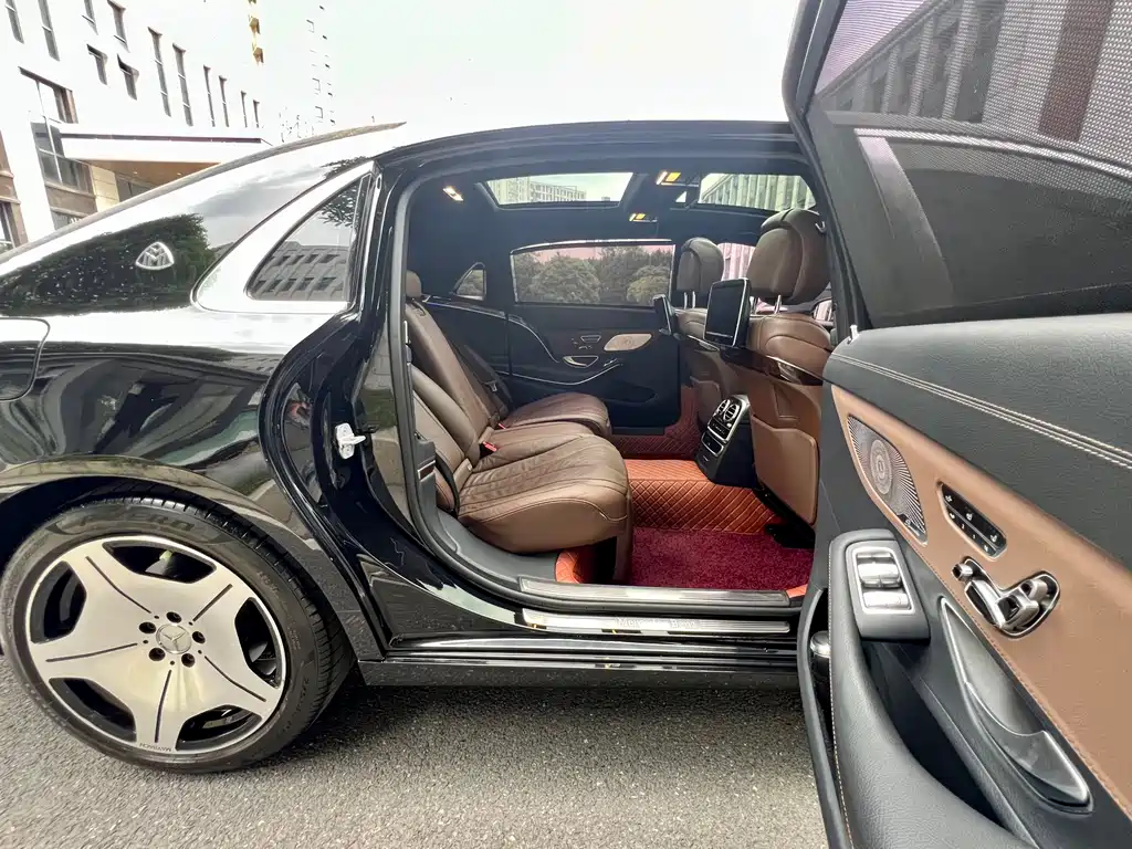 Mercedes-Benz S-Class 2015 — фото 36