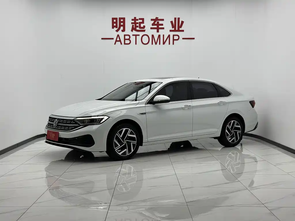 Volkswagen Sagitar 2022