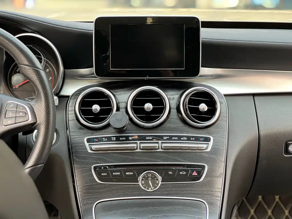 Mercedes-Benz C-Class 2017 — фото 14