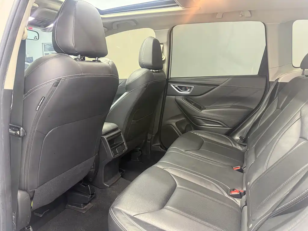 Subaru Forester 2021 — фото 15