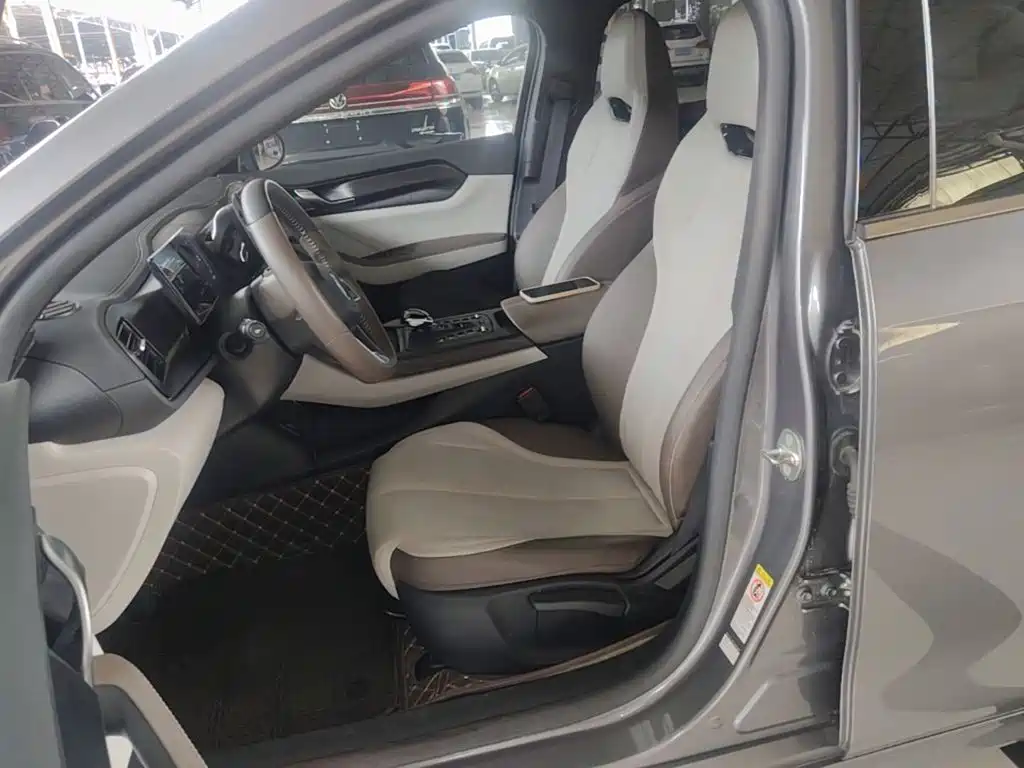 BYD Qin PLUS 2024 — фото 15