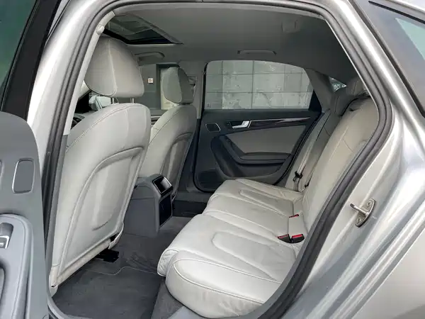 Audi A4L 2013
