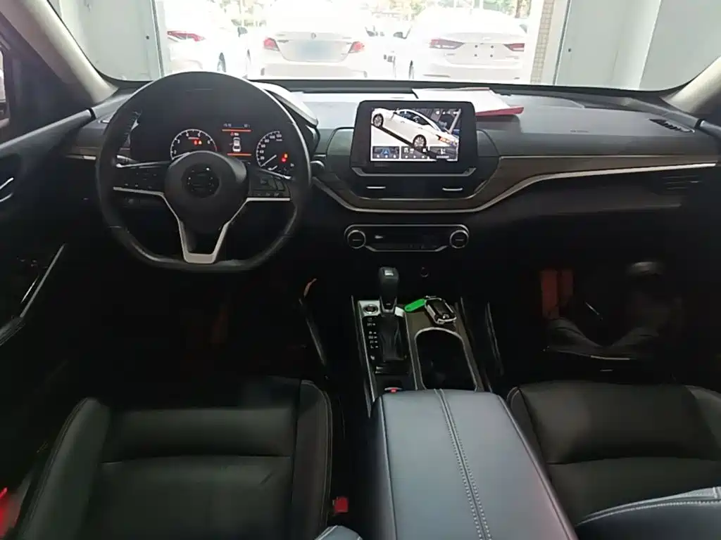 Nissan Teana 2022 — фото 10