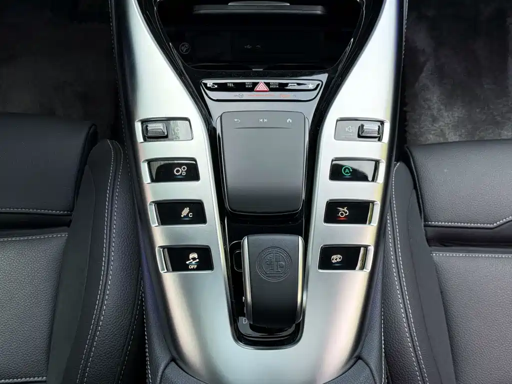 Mercedes-Benz AMG GT 2022 — фото 11