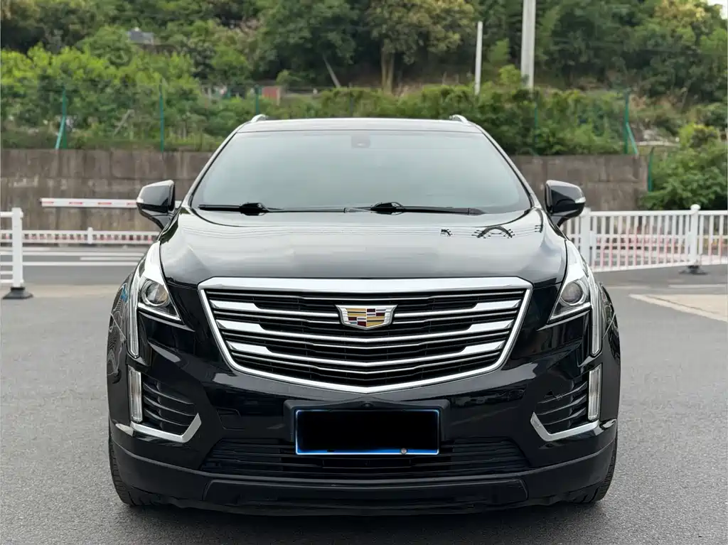 Cadillac XT5 2018 — фото 2