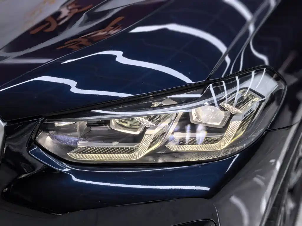 BMW X4 2022 — фото 30