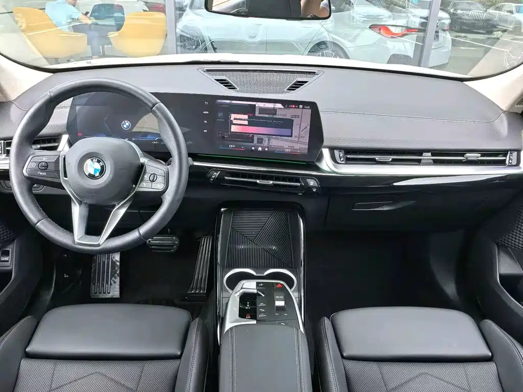 BMW X2 2025 — фото 5