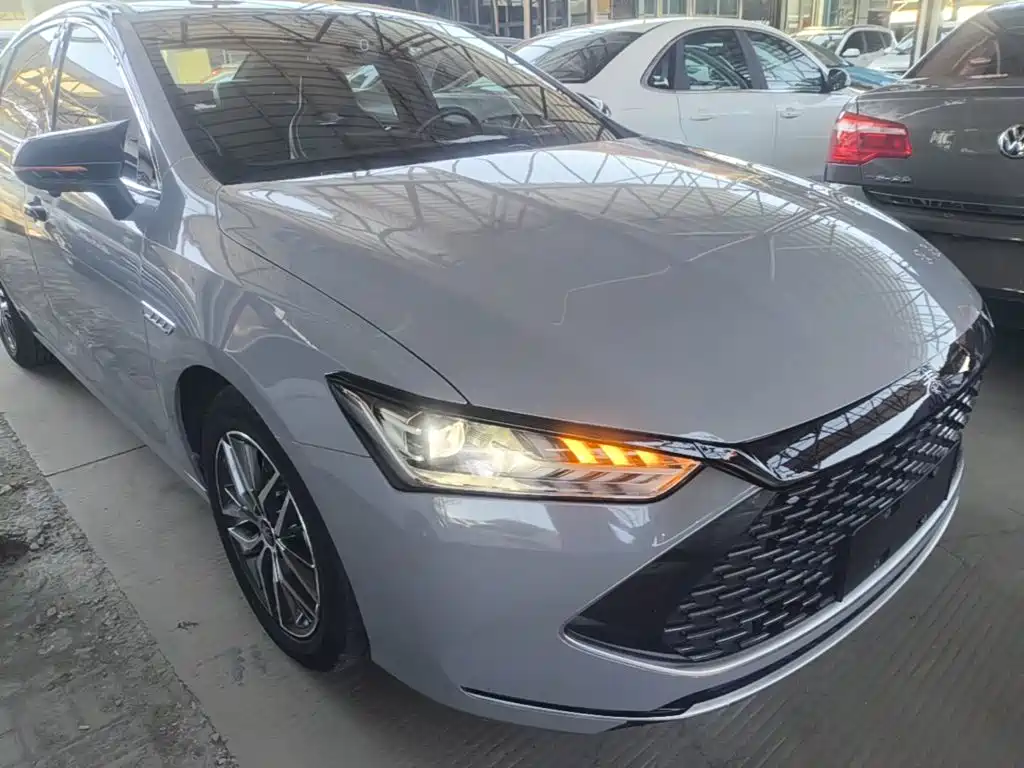 BYD Qin PLUS 2022 — фото 22