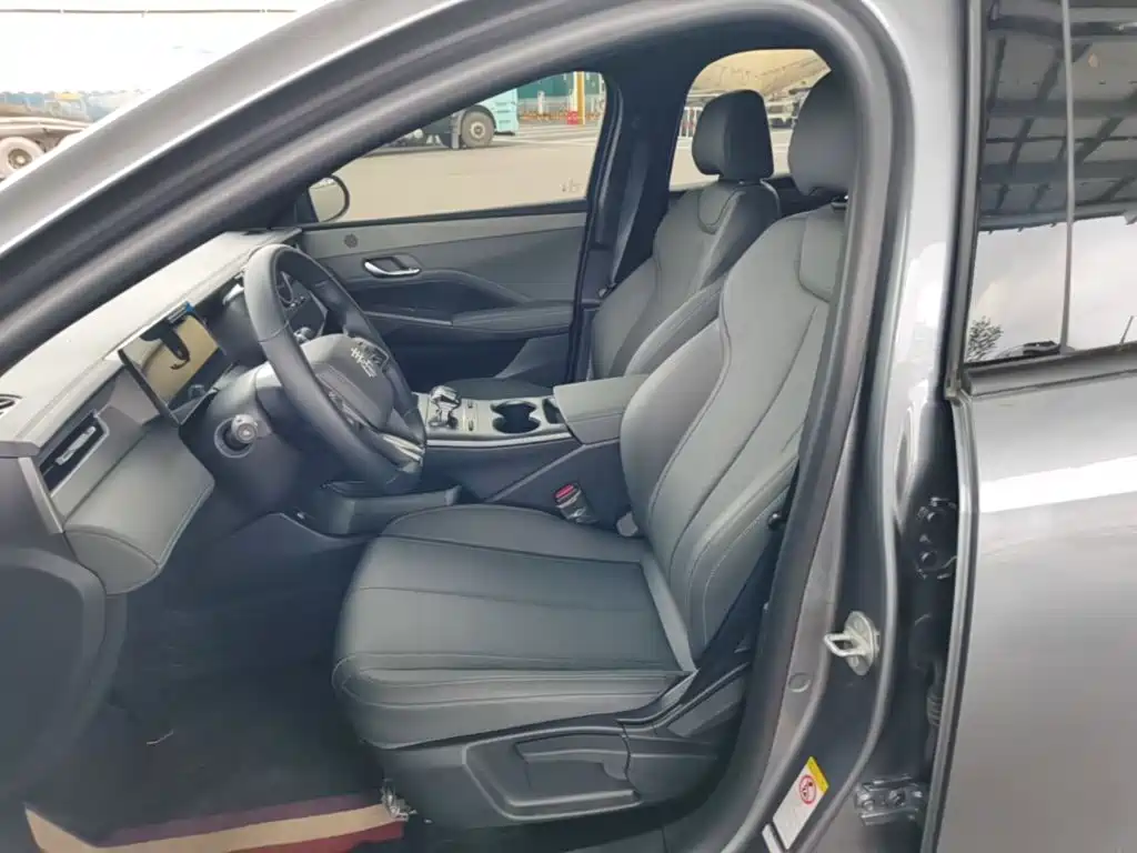 BYD Qin PLUS 2025 — фото 15