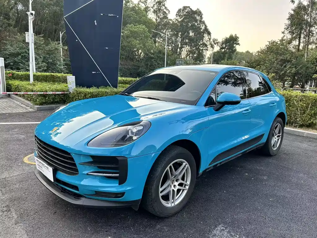 Porsche Macan 2021 — фото 1