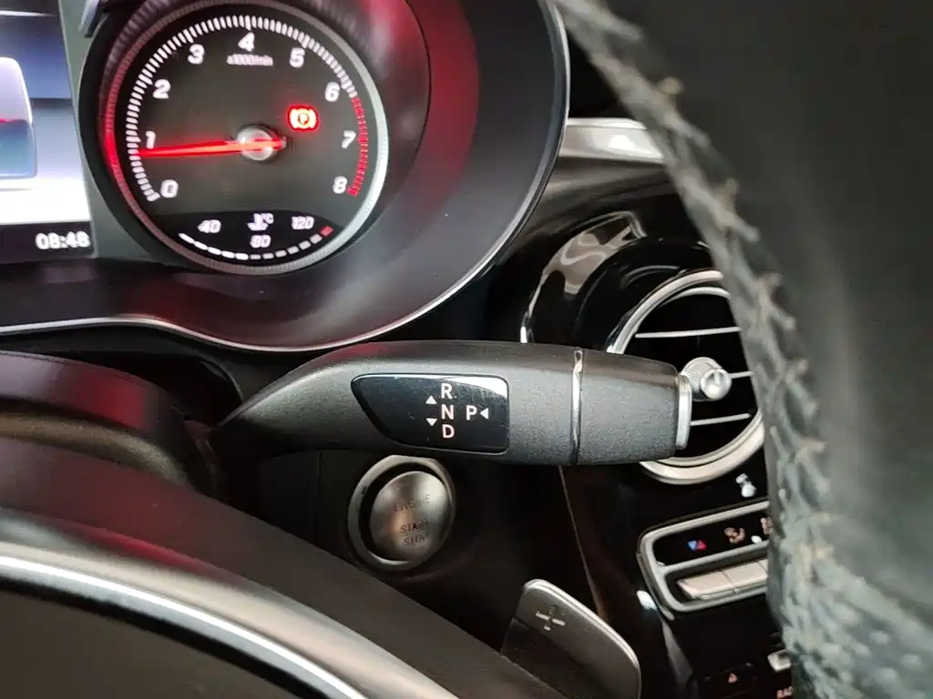 Mercedes-Benz C-Class 2018 — фото 14