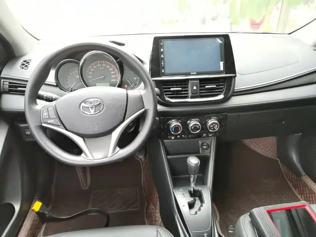 Toyota Vios FS 2022 — фото 10