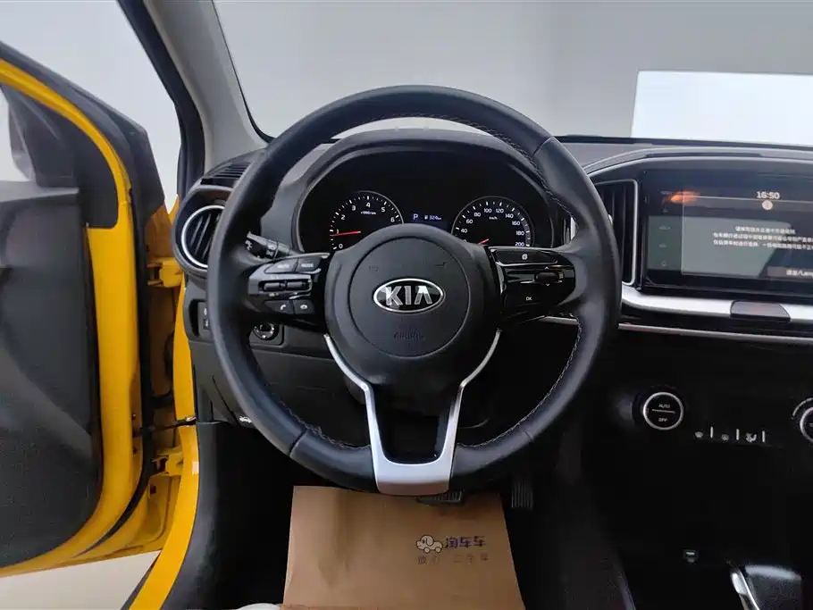 Kia KX1 2020 — фото 15