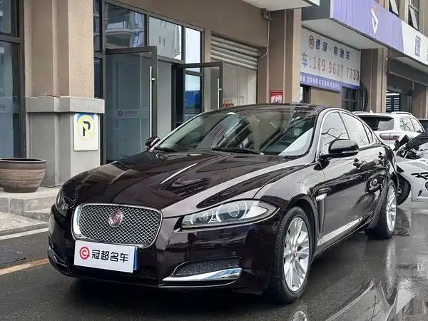 Jaguar XF 2014