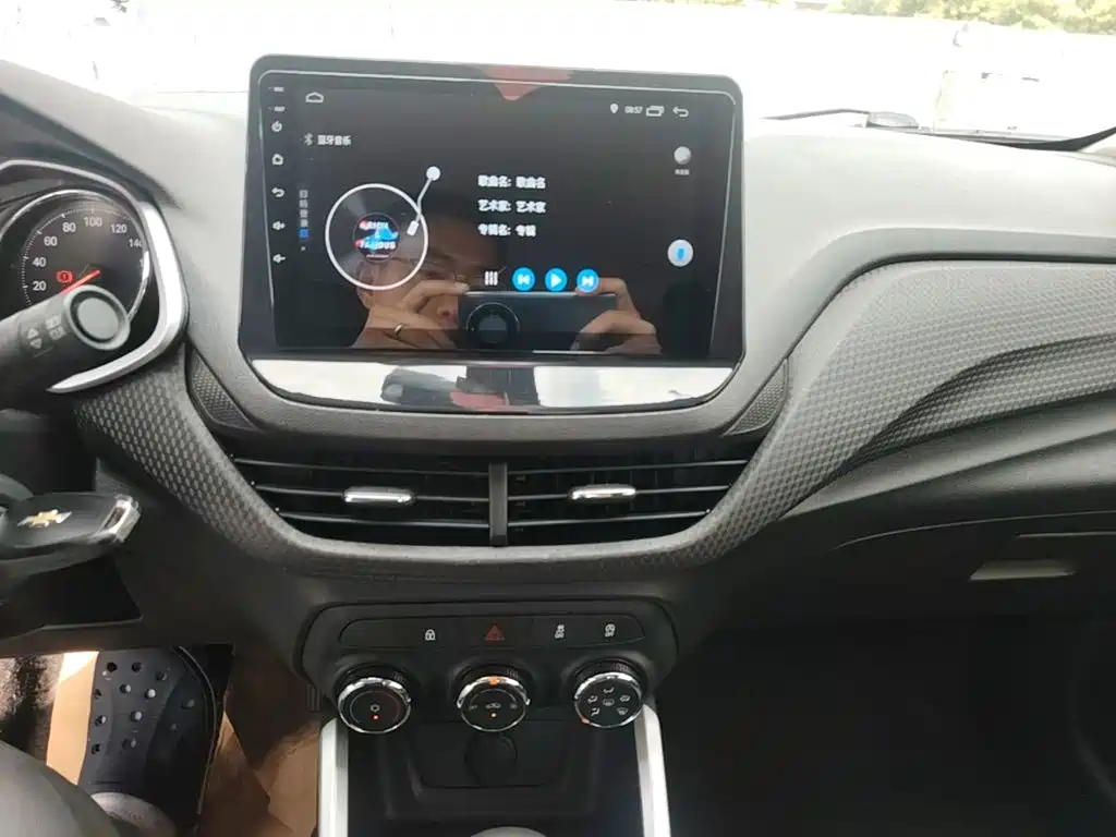 Chevrolet Cavalier 2020 — фото 13