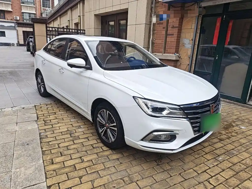 Roewe i5 2018 — фото 4