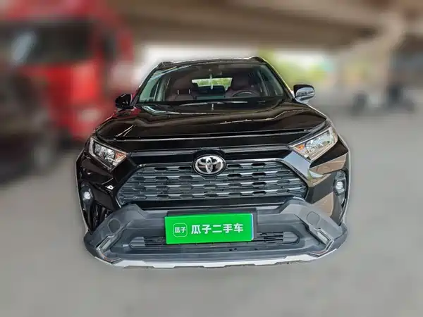 Toyota RAV4 2025