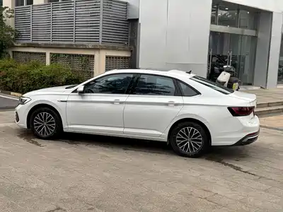 Volkswagen Sagitar 2024