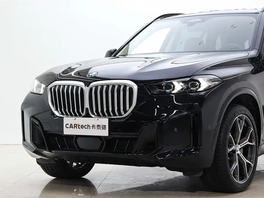 BMW X5 2025