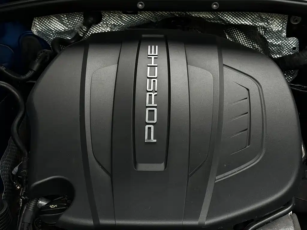 Porsche Macan 2017 — фото 8