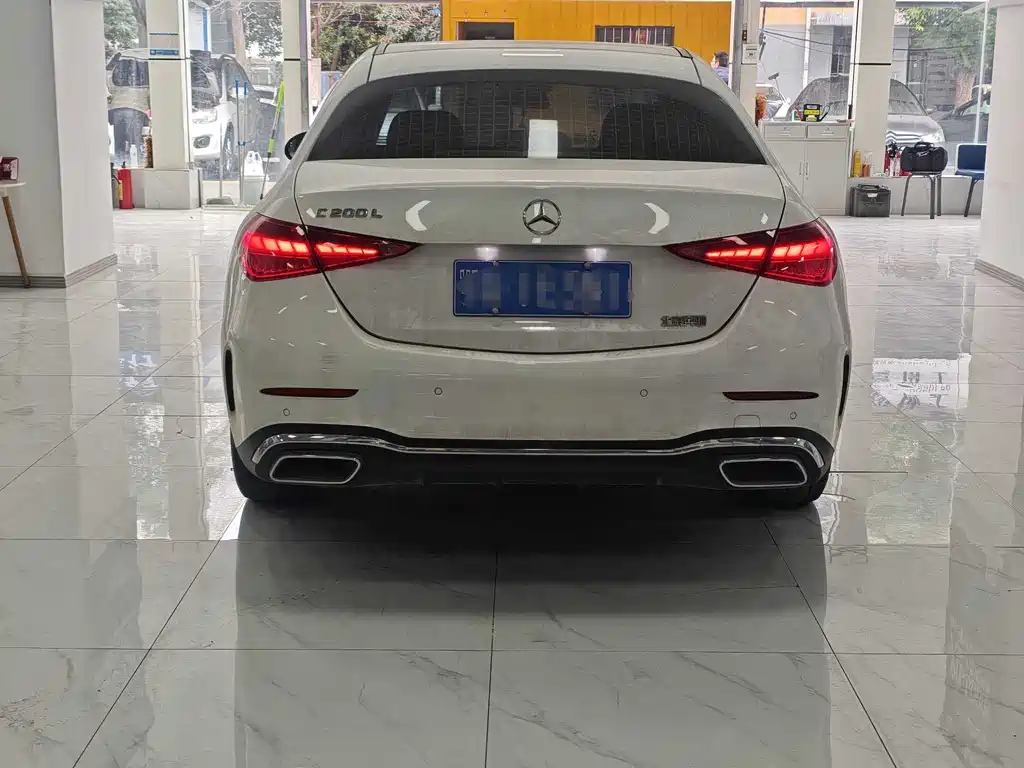 Mercedes-Benz C-Class 2022 — фото 11