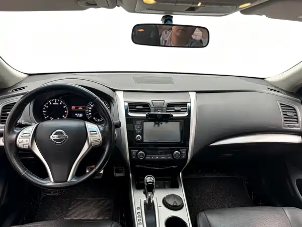 Nissan Teana 2016