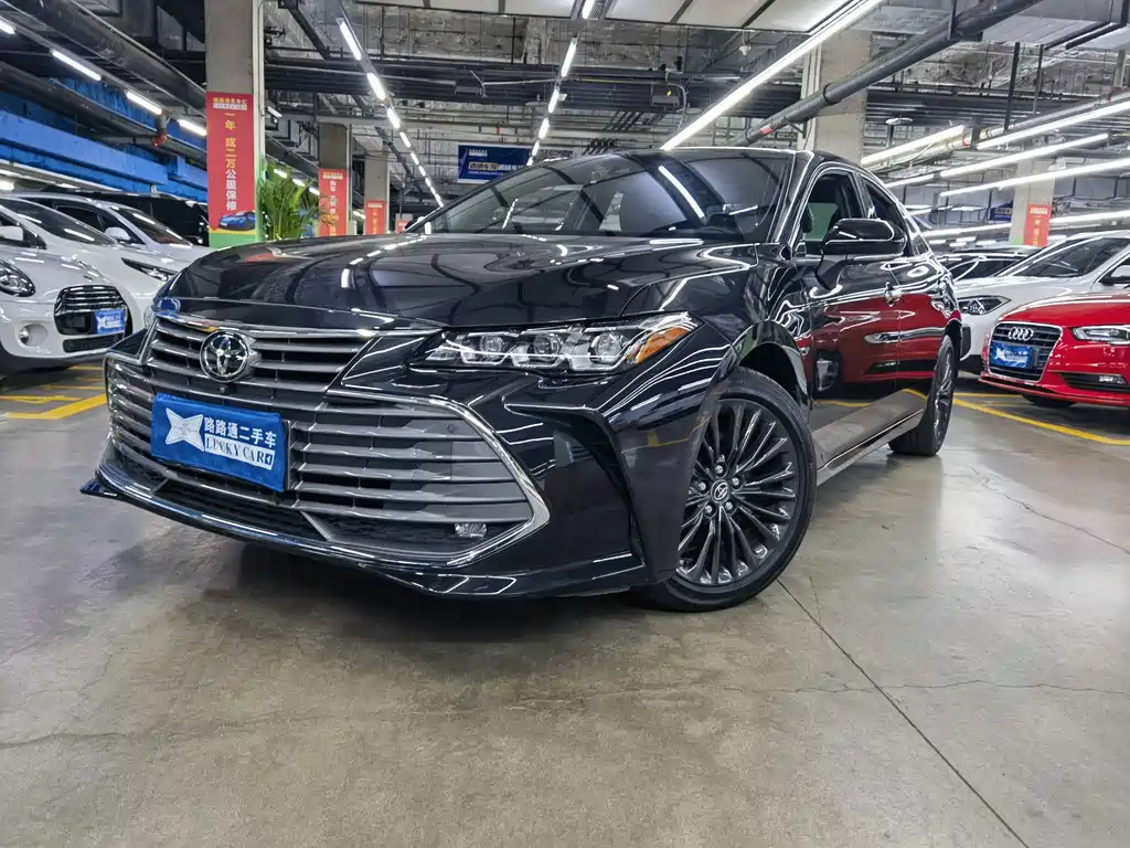 Toyota Avalon 2020