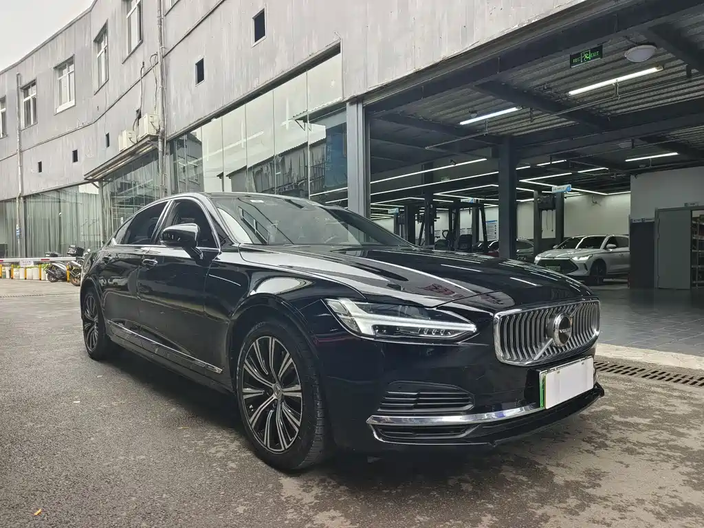 Volvo S90 PHEV 2021 — фото 3