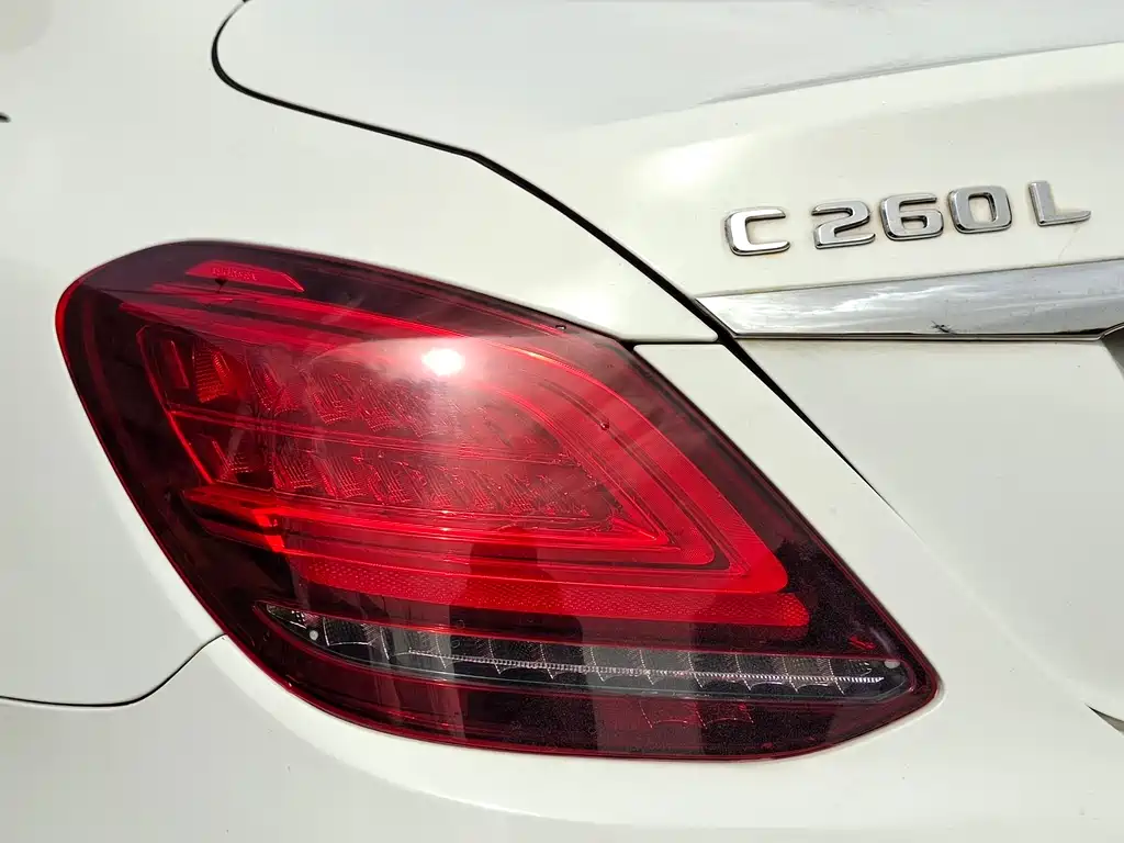 Mercedes-Benz C-Class 2020 — фото 11
