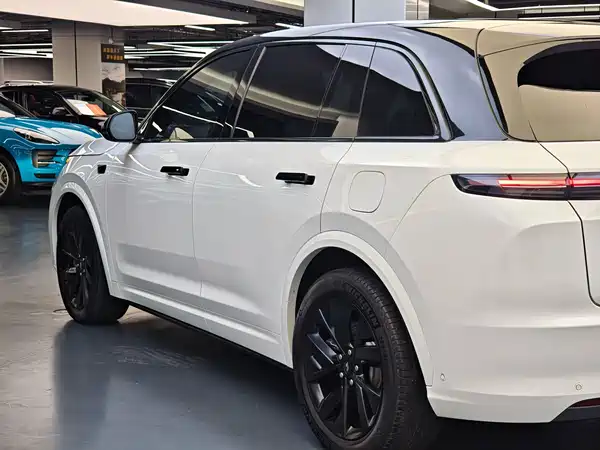 Li Auto L7 2023