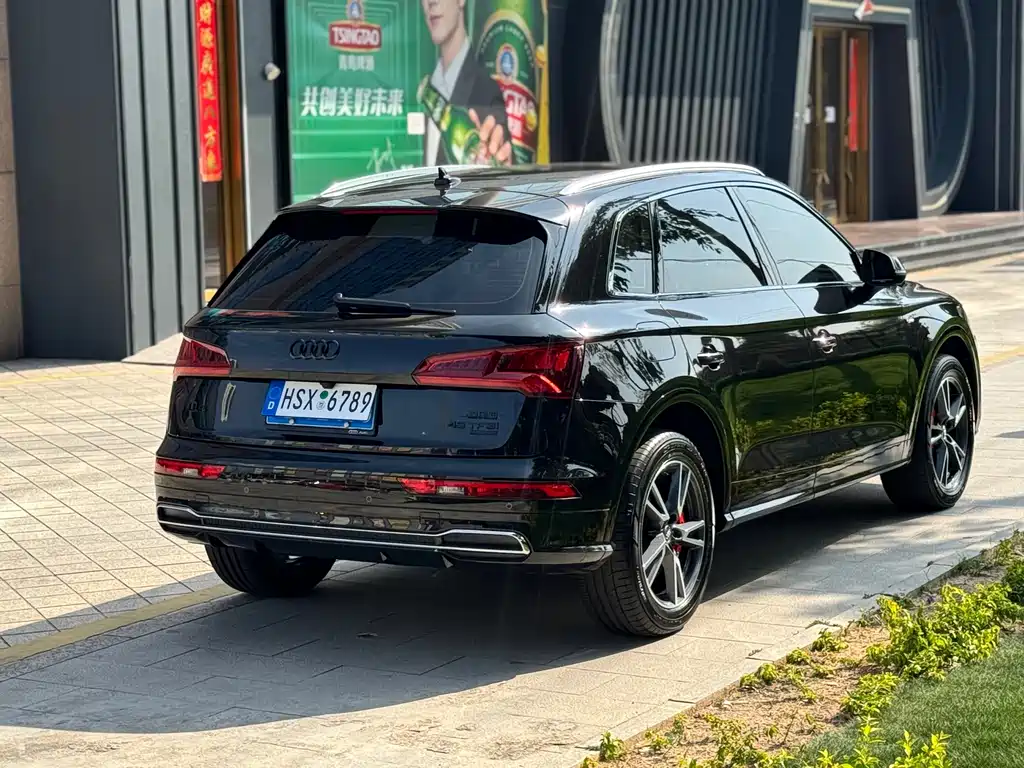 Audi Q5L 2021 — фото 7