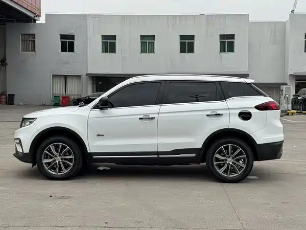 Geely Boyue 2020
