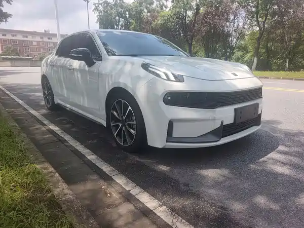 Lynk & Co 03 2019